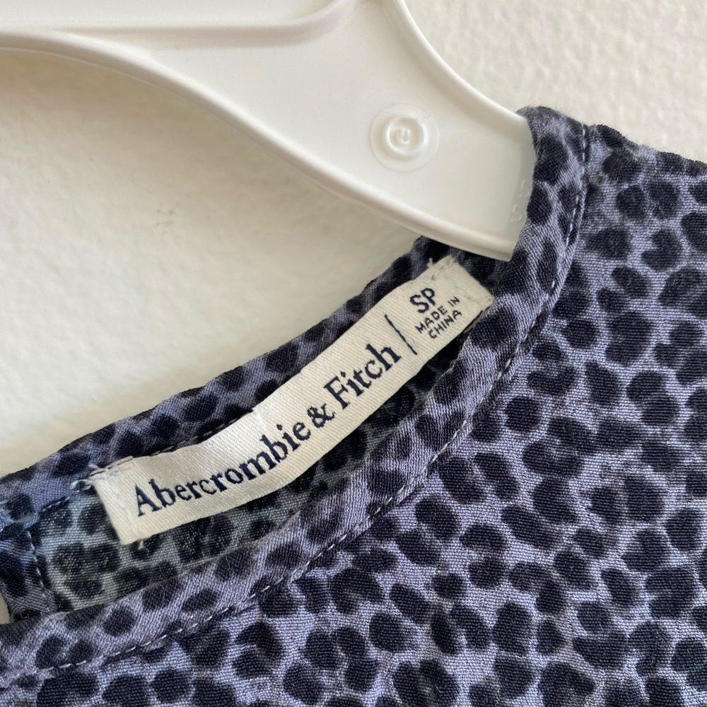 Abercrombie & Fitch Pattern High-Neck Trapeze Dre… - image 2